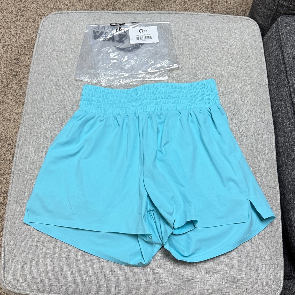 ZYIA Active Aqua Blue (cyan) finesse Shorts